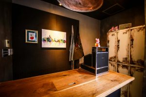 The hair D.Logザ ヘア ディードットログ 奈良県橿原市内膳町 カワモト コウジ 大阪 奈良 神戸 京都 建築 施工 空間デザイン 美容室 美容院 ヘアサロン 開業 独立 人気 エイジング加工 人気 施工会社 DIY BUILDFUJITA ビルドフジタ 藤田工務店