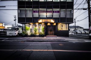 熊取 MARYSH HAIR マリッシュヘアー 美容室 美容院の新規開業・独立 店舗 設計 内装 外装 工事 空間デザイン 広告 集客 求人 人気 ローコスト 物件 激安 リノベーション リフォーム デザイナーズ カフェ 美容室施工 ハイセンス おしゃれ 新店舗 美容師 年収 失敗 成功 給料 儲かる 建築 坪単価 モルタル 人気 評判 大阪 京都 奈良 和歌山 神戸