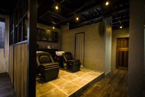 熊取 MARYSH HAIR マリッシュヘアー 美容室 美容院の新規開業・独立 店舗 設計 内装 外装 工事 空間デザイン 広告 集客 求人 人気 ローコスト 物件 激安 リノベーション リフォーム デザイナーズ カフェ 美容室施工 ハイセンス おしゃれ 新店舗 美容師 年収 失敗 成功 給料 儲かる 建築 坪単価 モルタル 人気 評判 大阪 京都 奈良 和歌山 神戸